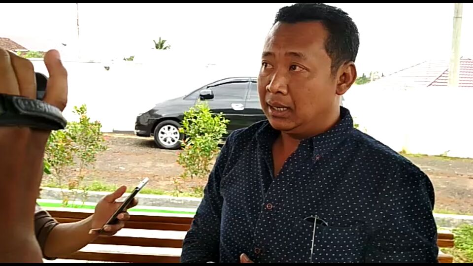 Hukum