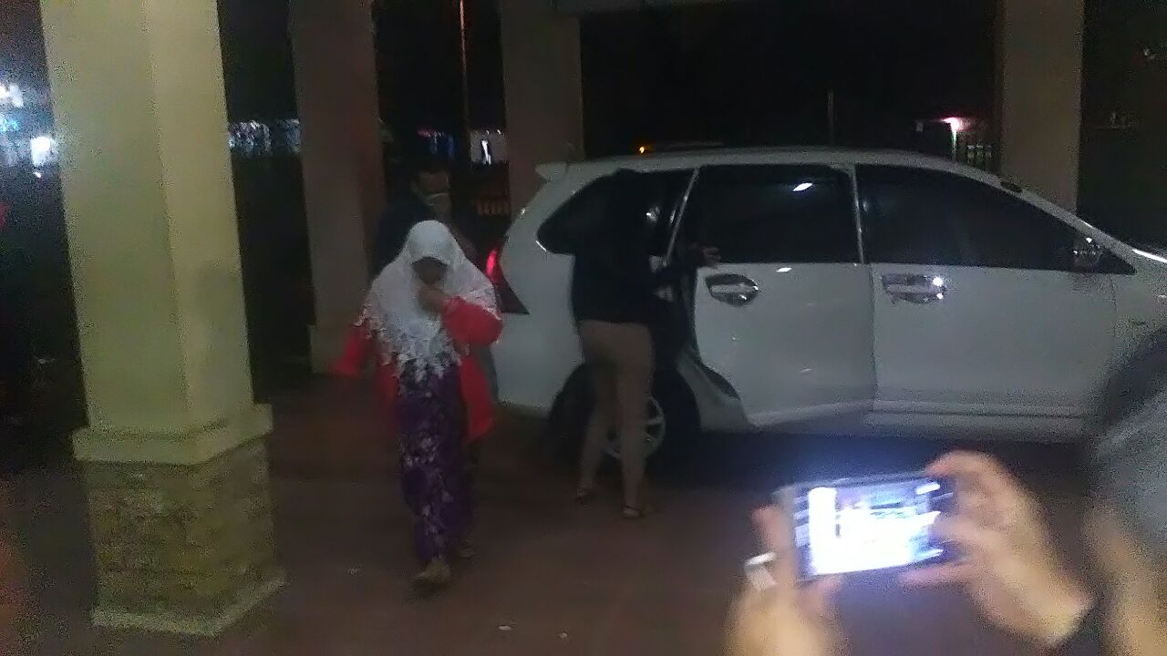 Hukum