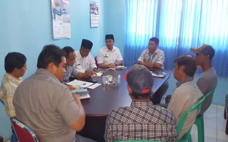 Rapat Mediasi terkait tower milik PT Tower Bersama Group di RT 17 Kelurahan Penurunan