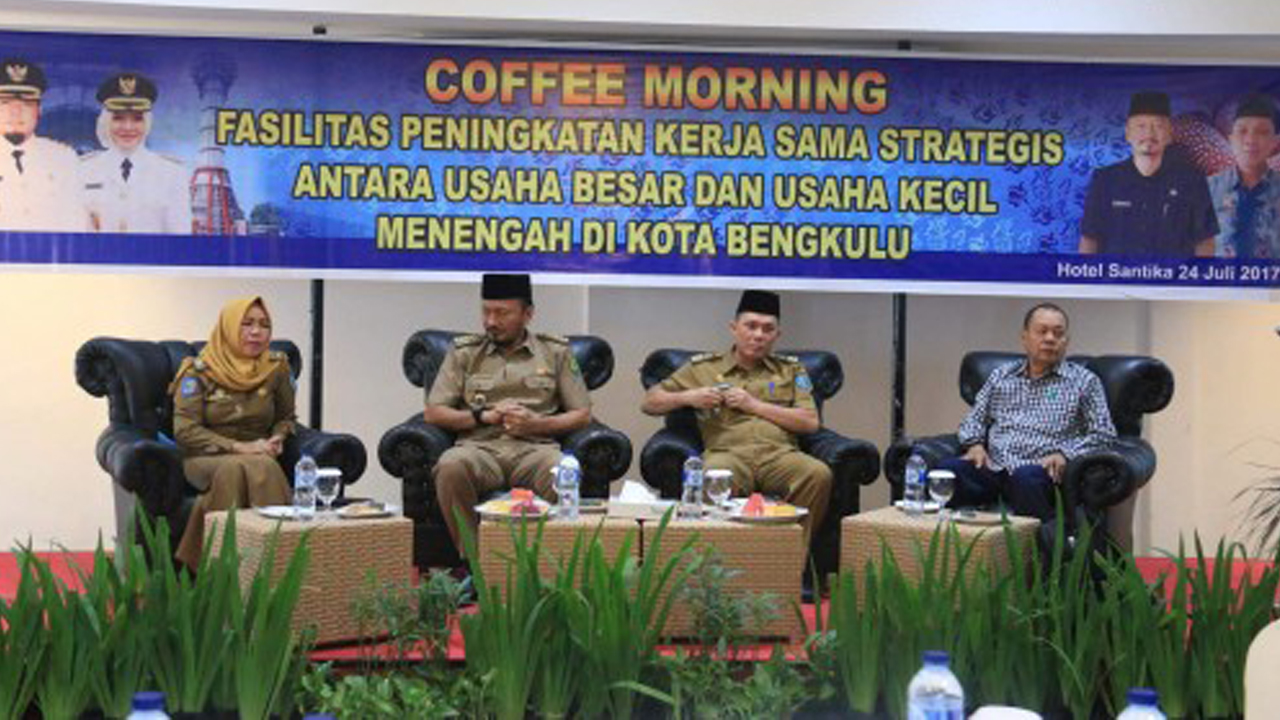 Coffee morning mengenai fasilitas kerjasama strategis usaha besar dan usaha kecil menengah