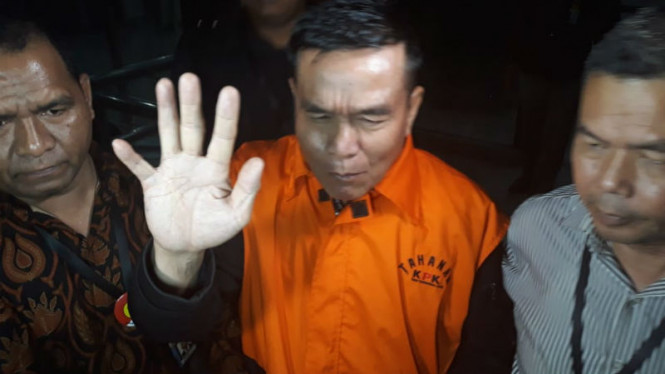 Hukum
