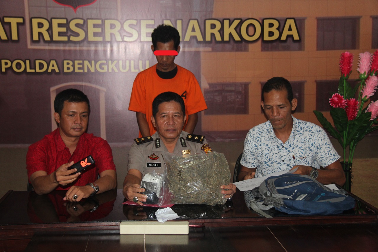 Hukum
