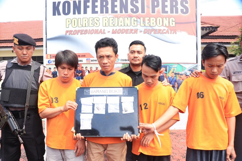 Hukum
