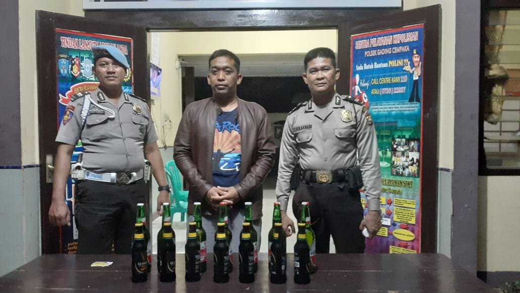 Hukum