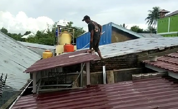 Hukum