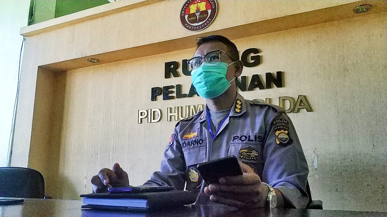 Hukum