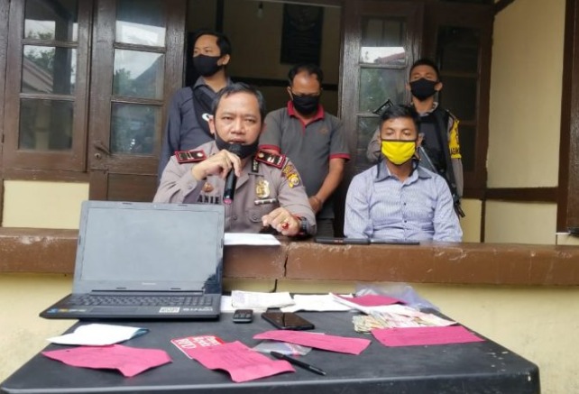 Hukum