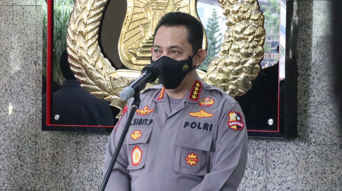 Hukum