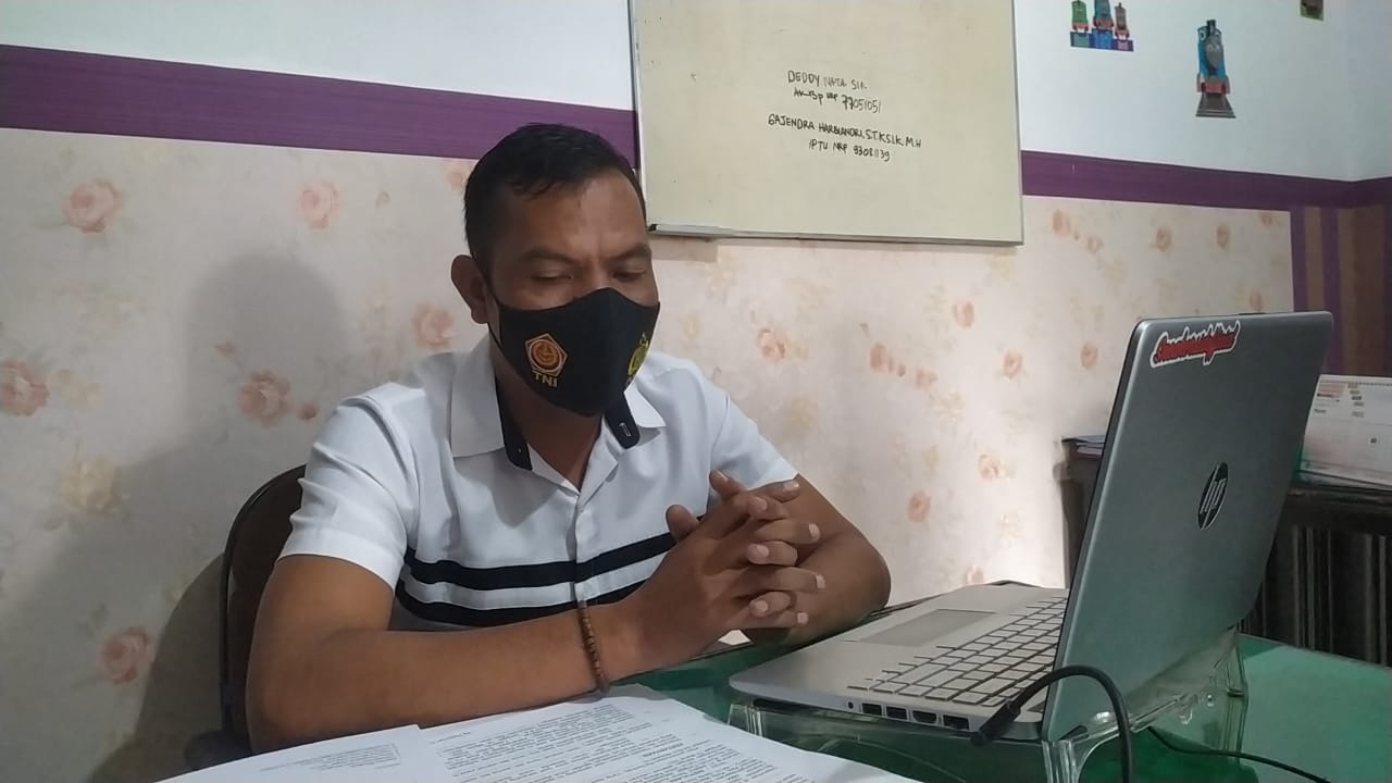 Hukum
