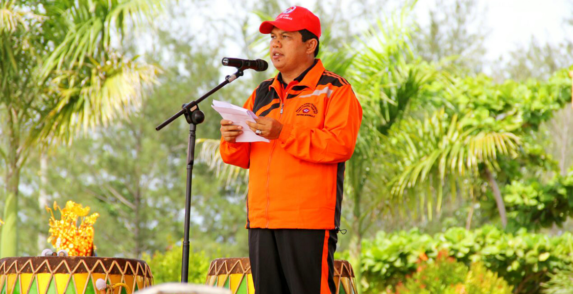 Kadispora Provinsi Bengkulu H. Meri Sasdi, M. Pd memberikan sambutan