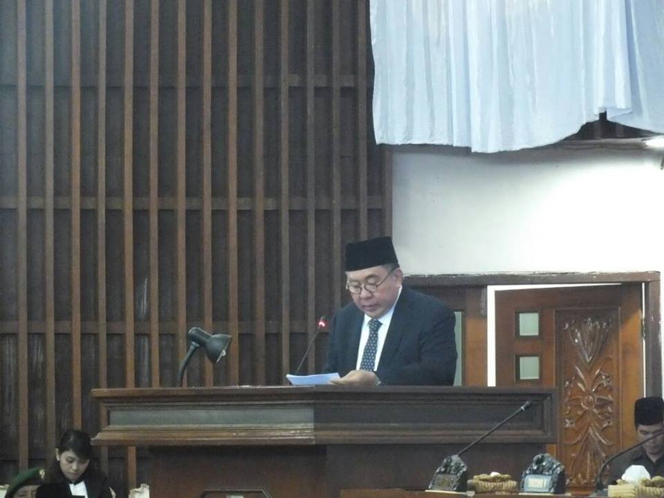 Gubernur Bengkulu Ridwan Mukti menyampaikan sambutan