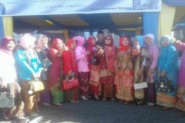 Foto Bersama usai upacara peringatan Hari Kartini