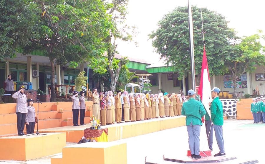 Hukum
