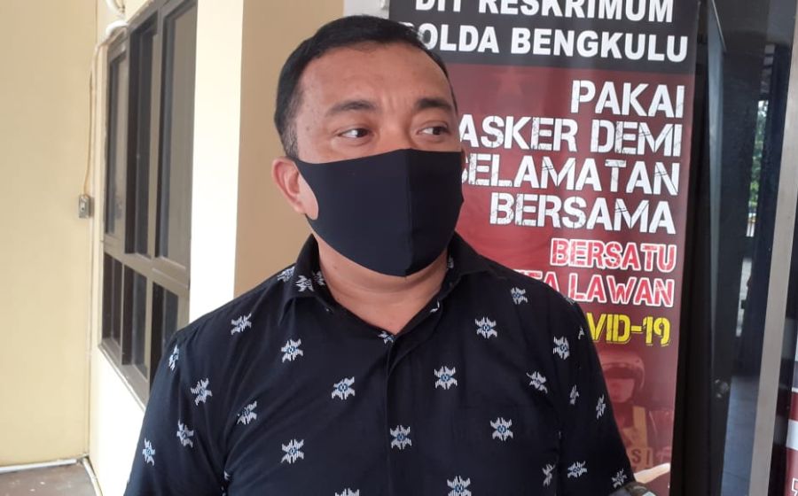 Hukum
