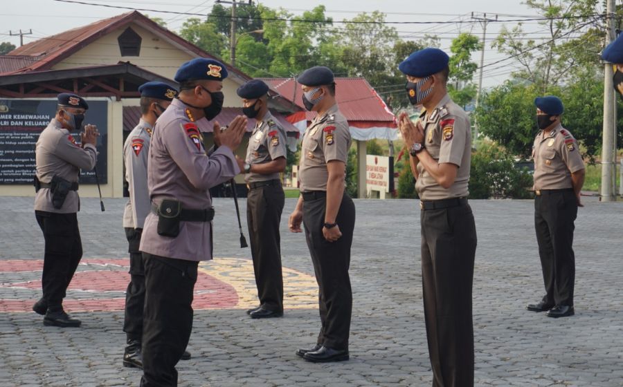 Hukum