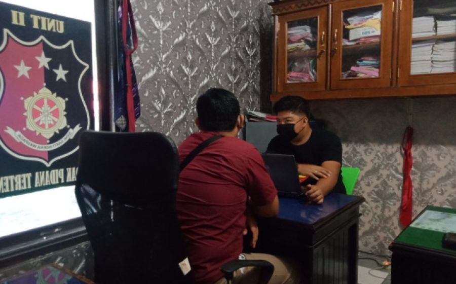 Hukum