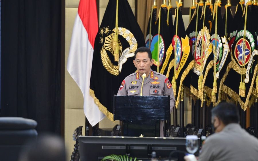 Hukum