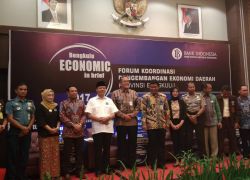 Plt Gubernur, Kepala BI Daerah Bengkulu Photo Bersama  