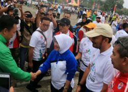 Menpora Imam Nahrawi saat disambut Wakil Walikota Patriana Sosialinda