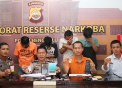 Hukum