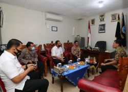 Hukum