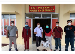 Hukum