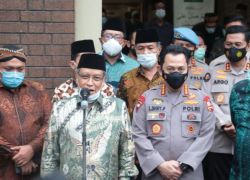 Hukum